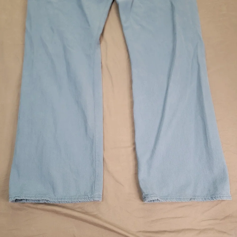 Levis item pre